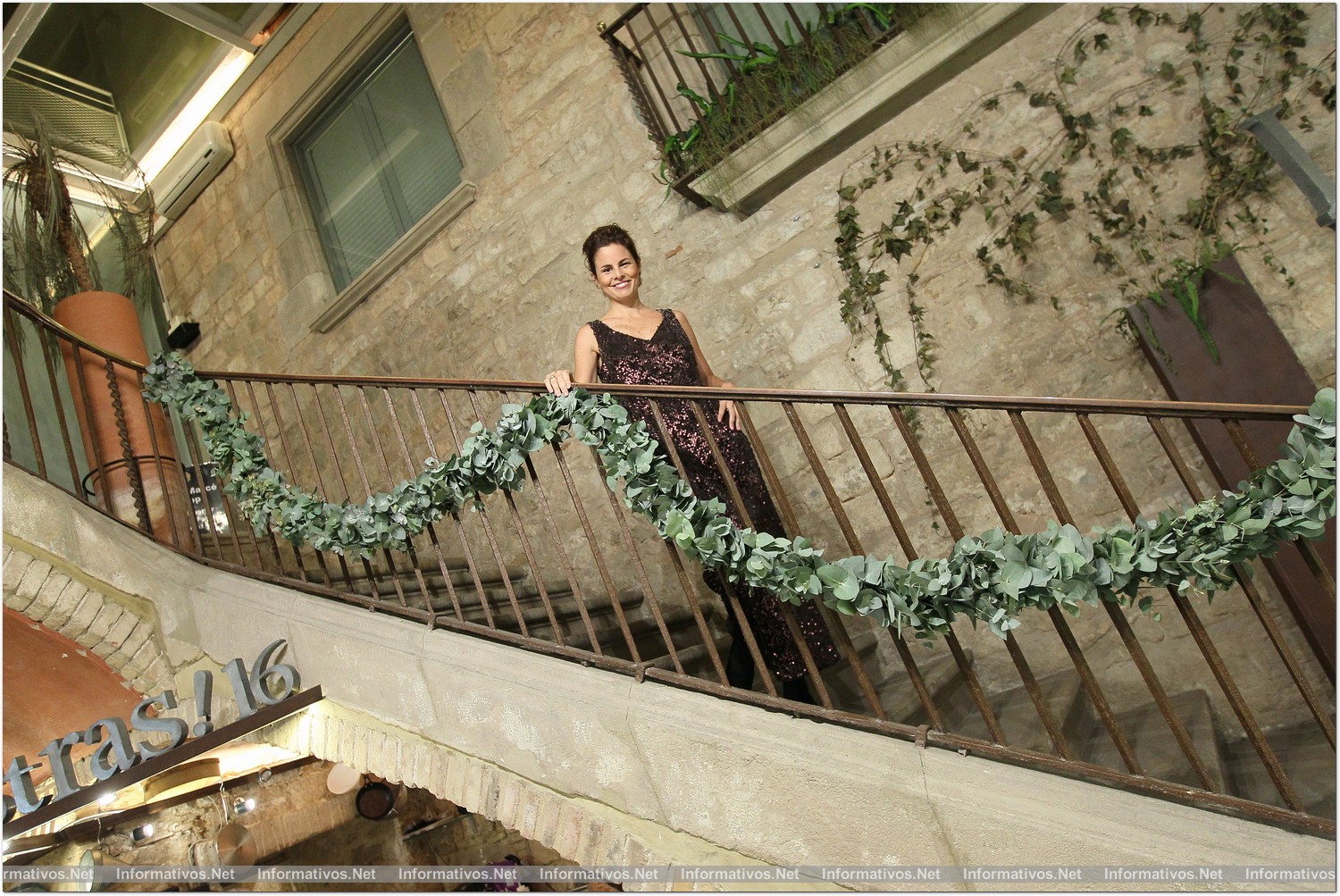 BCN12NOV013.- La diseñadora Roser Marcé reivindica la costura presentando sus modelos de novia “in toile” en su atelier, en el Mercat Princesa del Born.