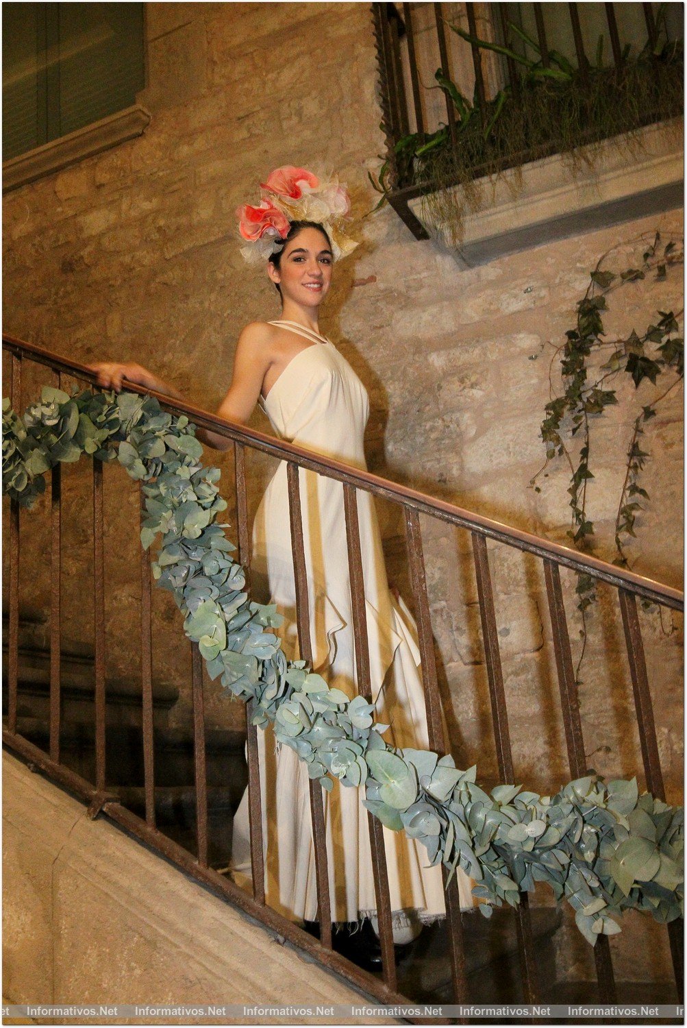 BCN12NOV013.- La diseñadora Roser Marcé reivindica la costura presentando sus modelos de novia “in toile” en su atelier, en el Mercat Princesa del Born.