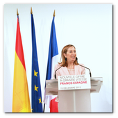 :: Pulse para Ampliar :: 15DIC013.BCN-Perpignan.- Inauguración Alta Velocidad España-Francia. Intervención de la Ministra de Fomento Española, Ana Pastor