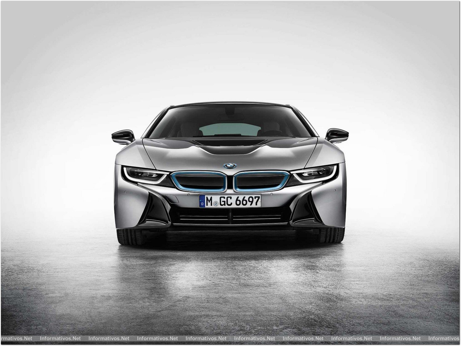 BCNENE014.- El nuevo BMW i8 ya tiene precio en España: desde 129.900 €.