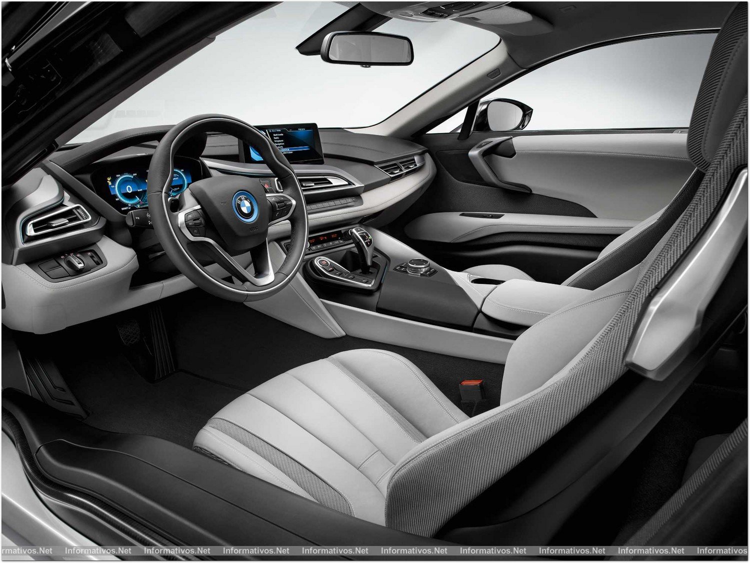 BCNENE014.- El nuevo BMW i8 ya tiene precio en España: desde 129.900 €.
