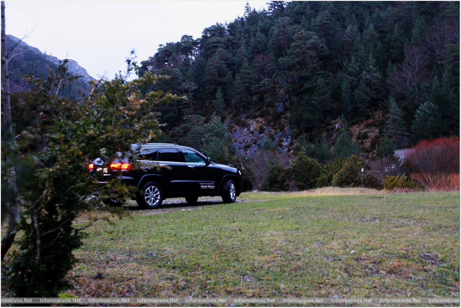 DIC013.- Prueba dinámica del nuevo Jeep Cherokee MY14 Limited. 