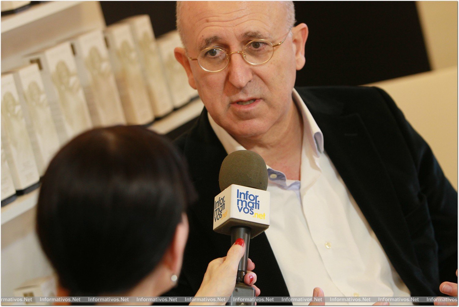 BCN6MAR2014.- Idili Lizcano, Fundador y Director Gerente de Alqvimia, entrevistado por Gema Castellano