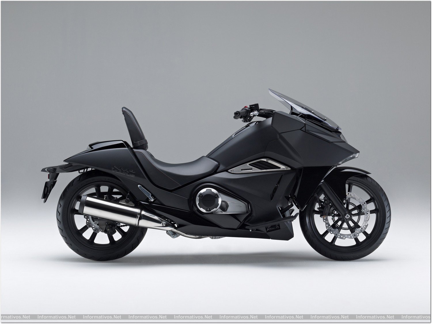 2014 NM4 Vultus: Side view - Black