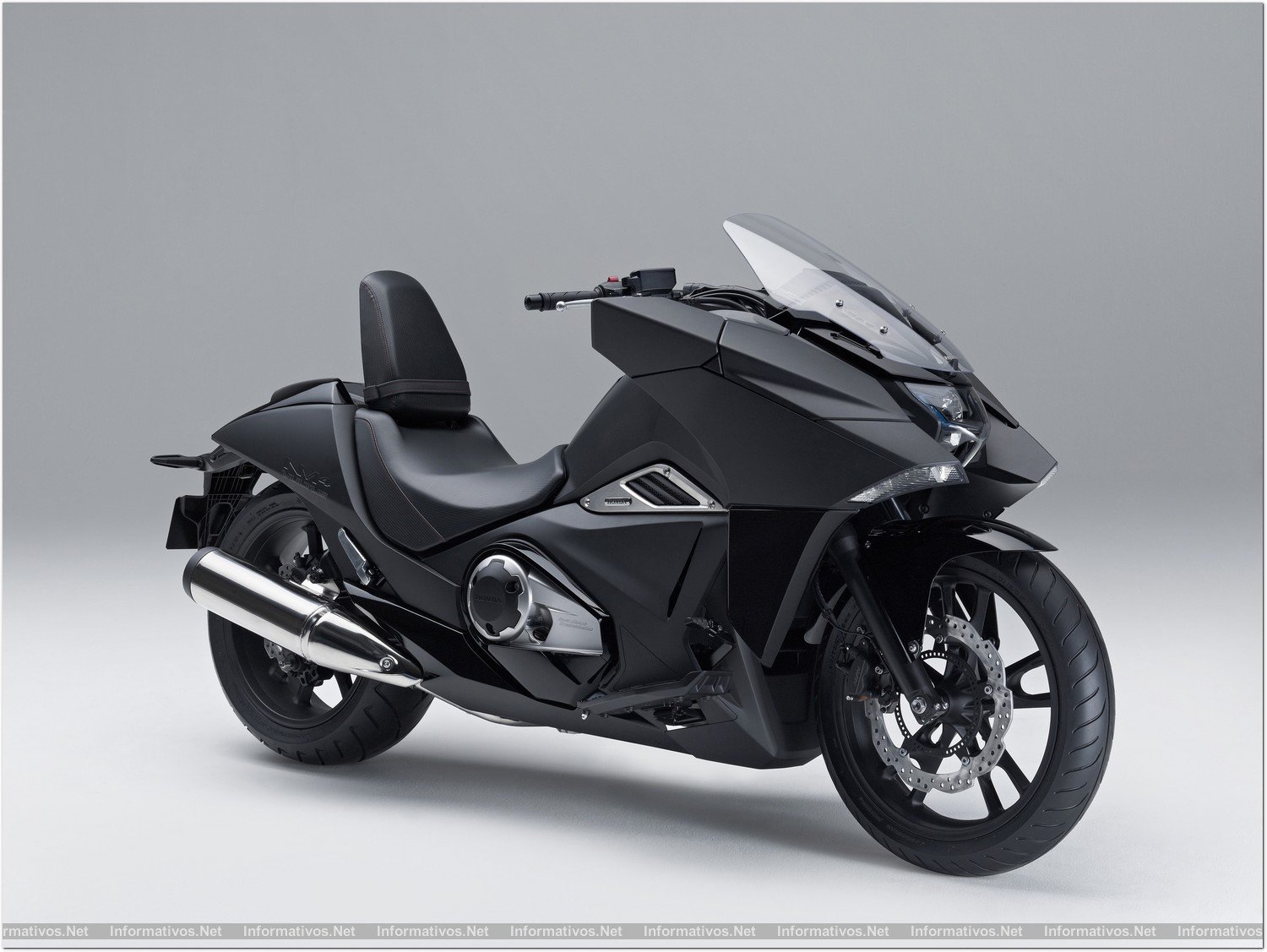 2014 NM4 Vultus: Side view - Black