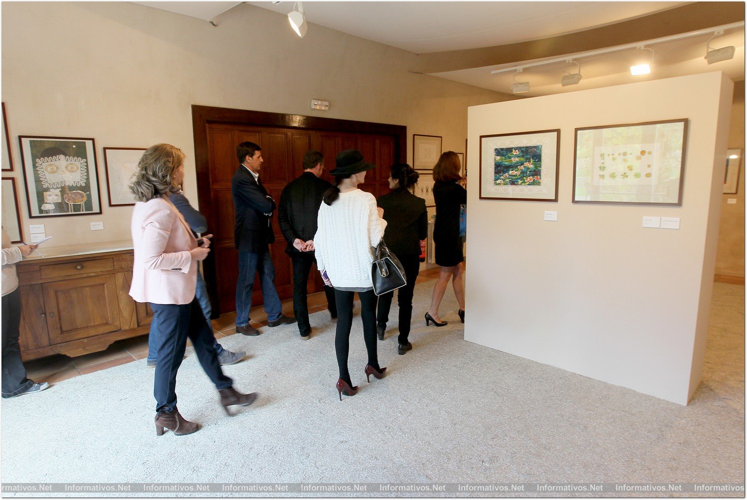Exposición FelicitARTE en Mas de Torrent. En Octubre de 2014 se subastarán algunas de las obras en beneficio de una fundación.