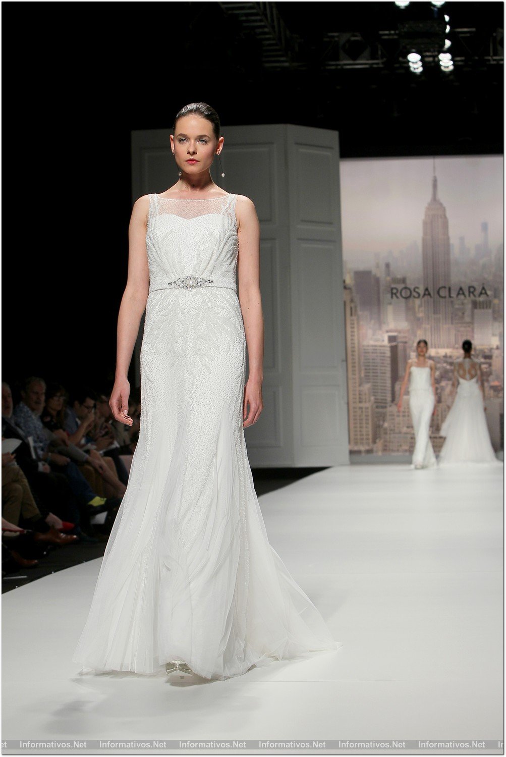 BCN7MAY014.- Gaudí Novias-BBW: Desfile Rosa Clará
