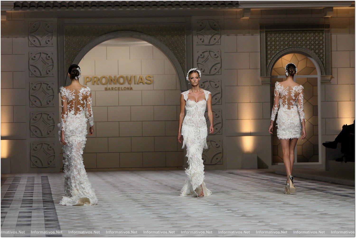 BCN9MAY014.- Desfile Pronovias colección 2015.