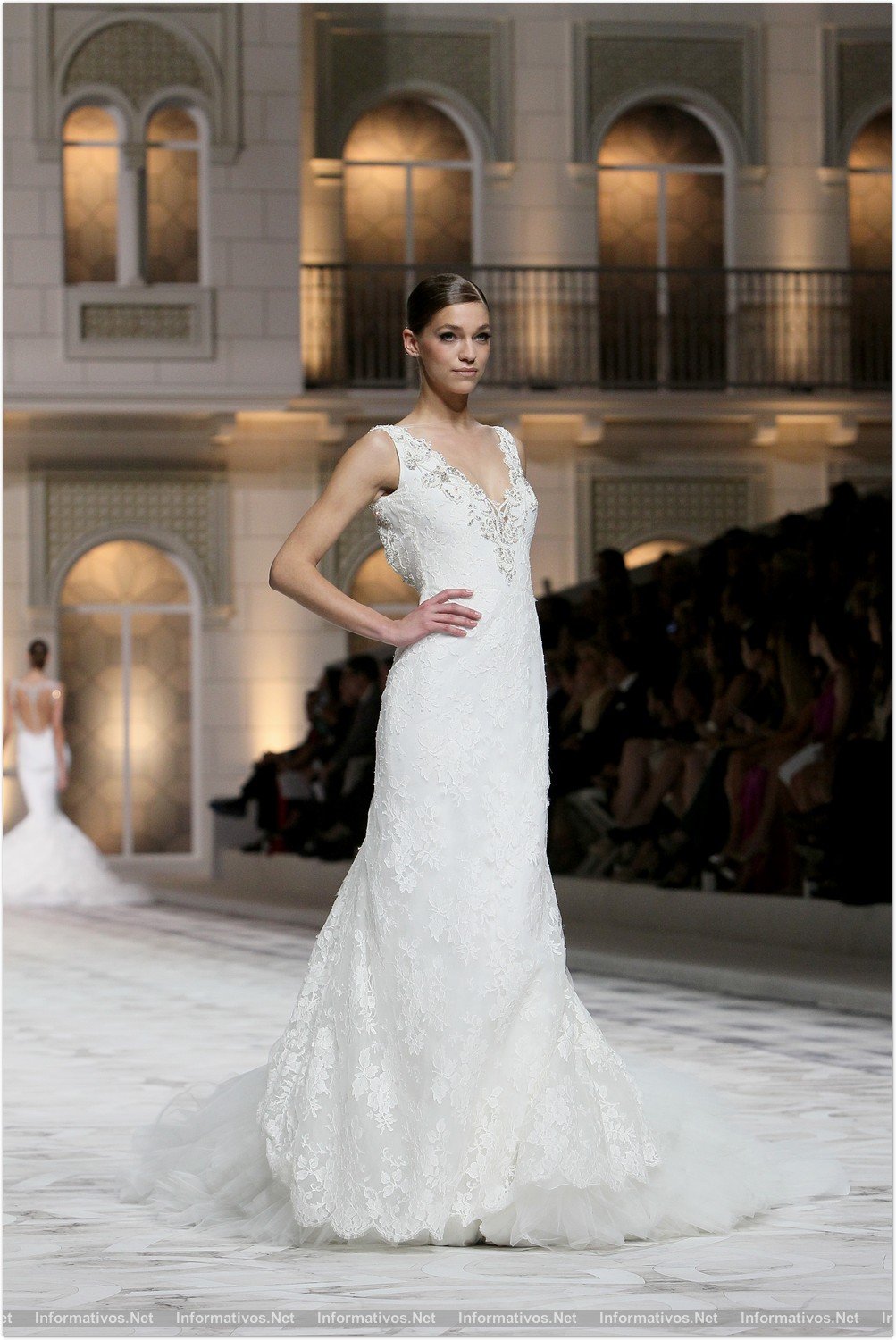 BCN9MAY014.- Desfile Pronovias colección 2015.