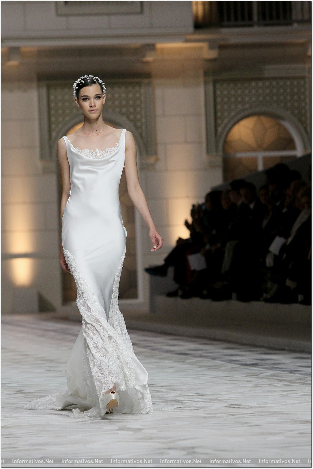 BCN9MAY014.- Desfile Pronovias colección 2015.