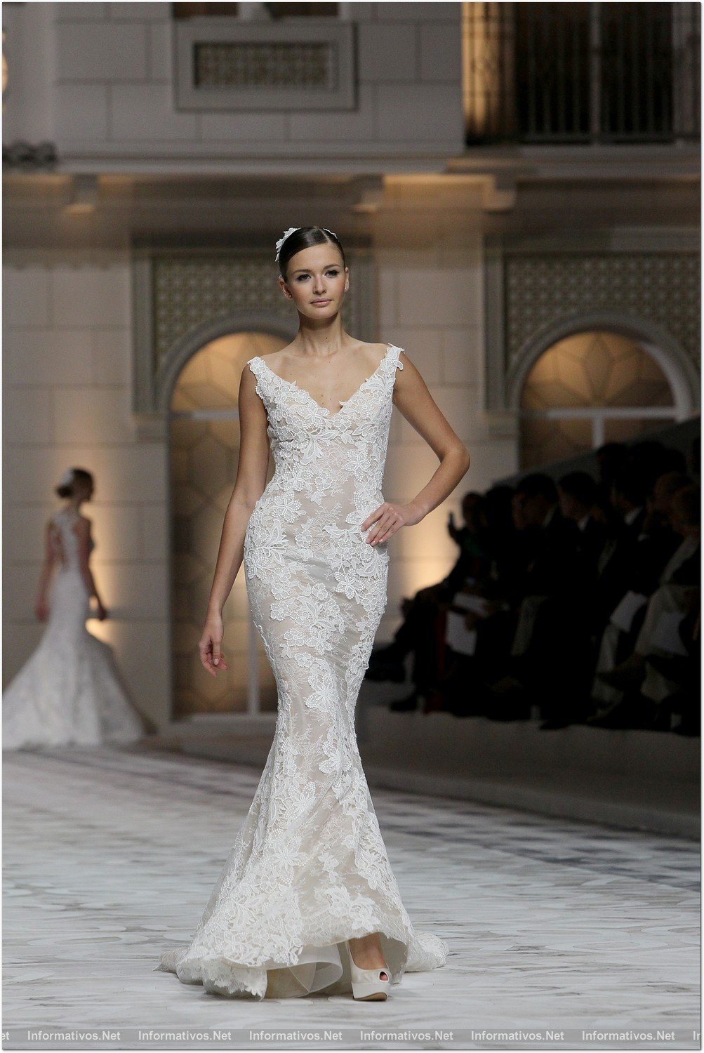 BCN9MAY014.- Desfile Pronovias colección 2015.