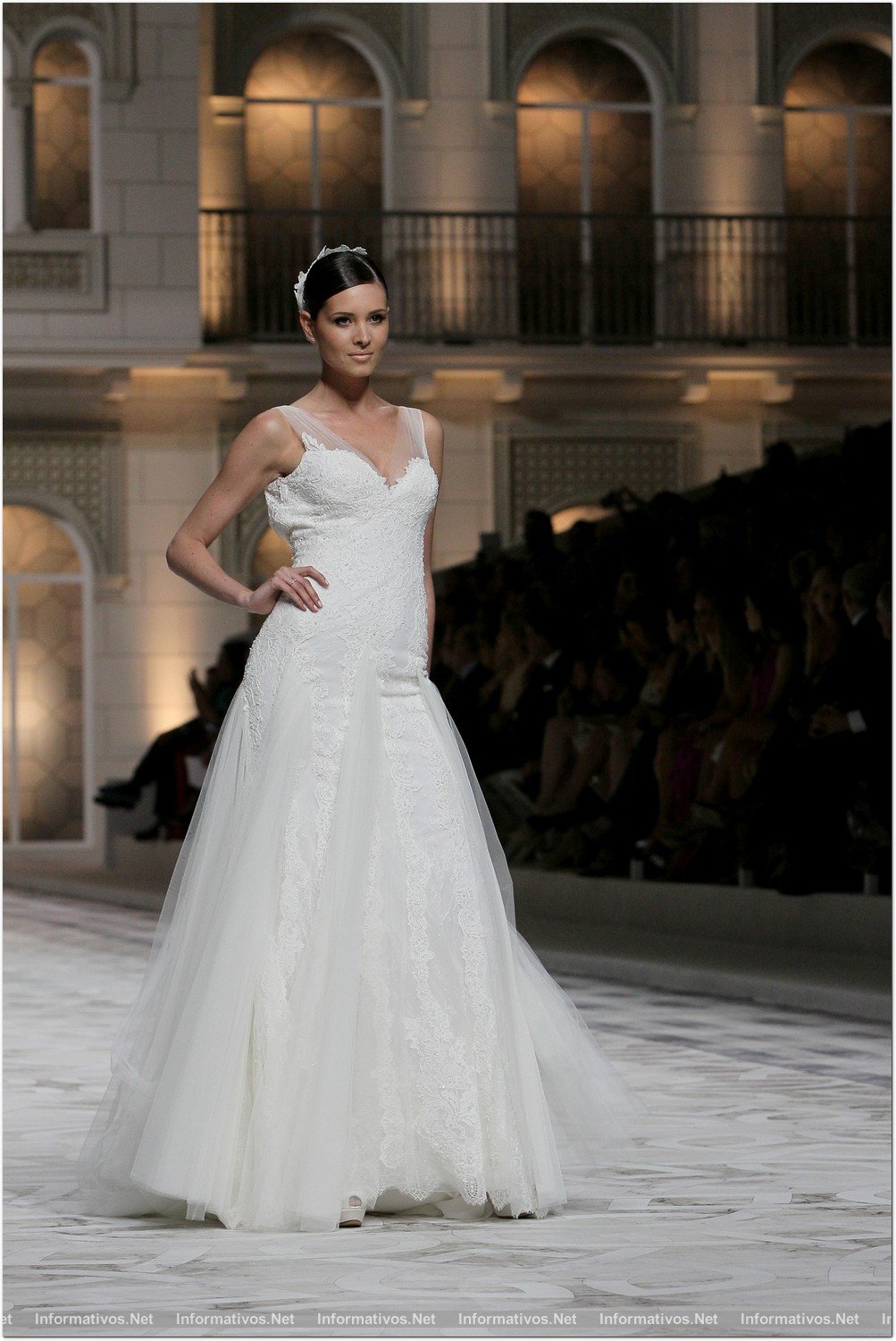 BCN9MAY014.- Desfile Pronovias colección 2015.