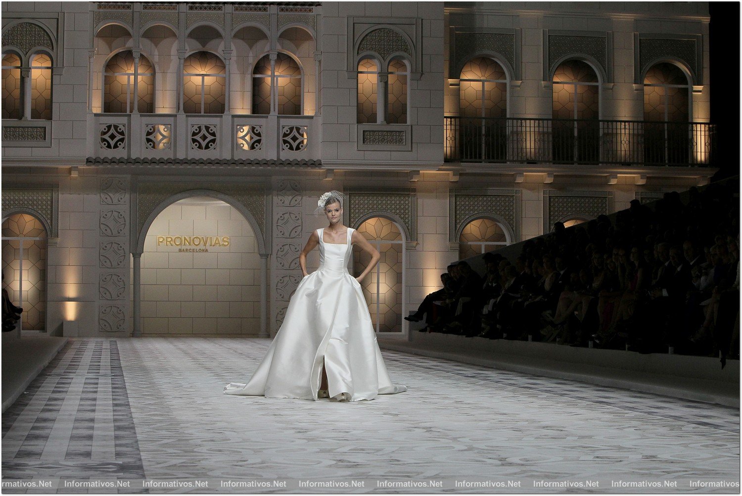 BCN9MAY014.- Desfile Pronovias colección 2015.