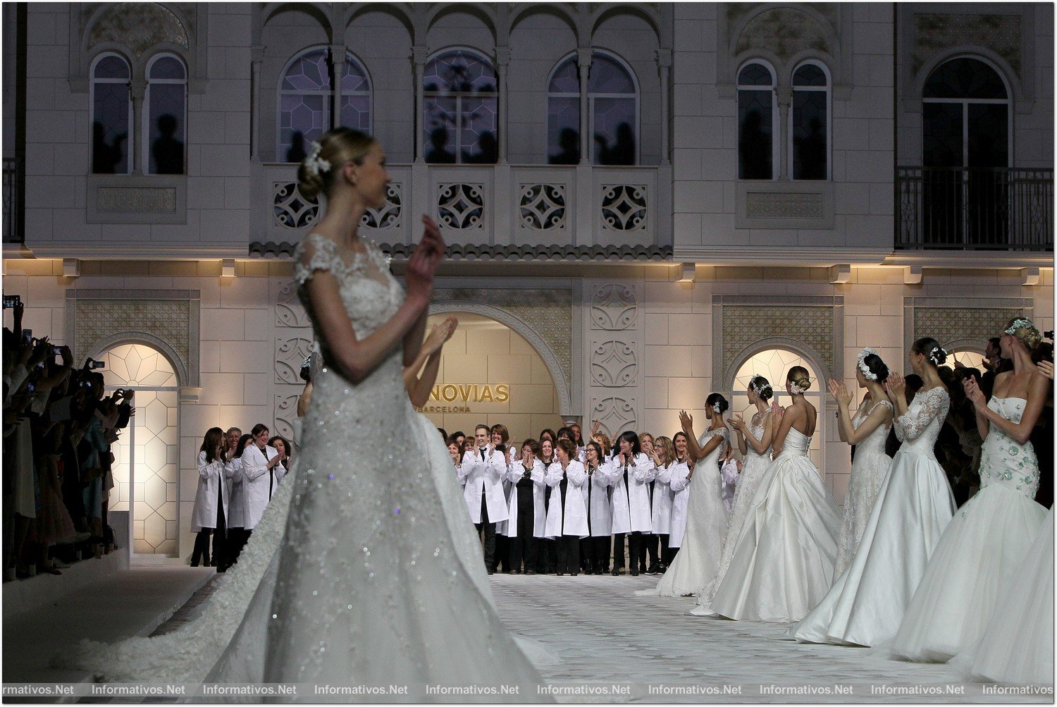 BCN9MAY014.- Desfile Pronovias colección 2015.