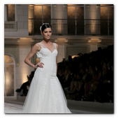 :: Pulse para Ampliar :: BCN9MAY014.- Desfile Pronovias colección 2015.