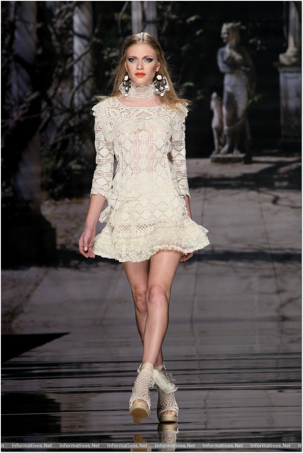 MAY014.- Barcelona Bridal Week - Gaudí Novias: Yolan Cris