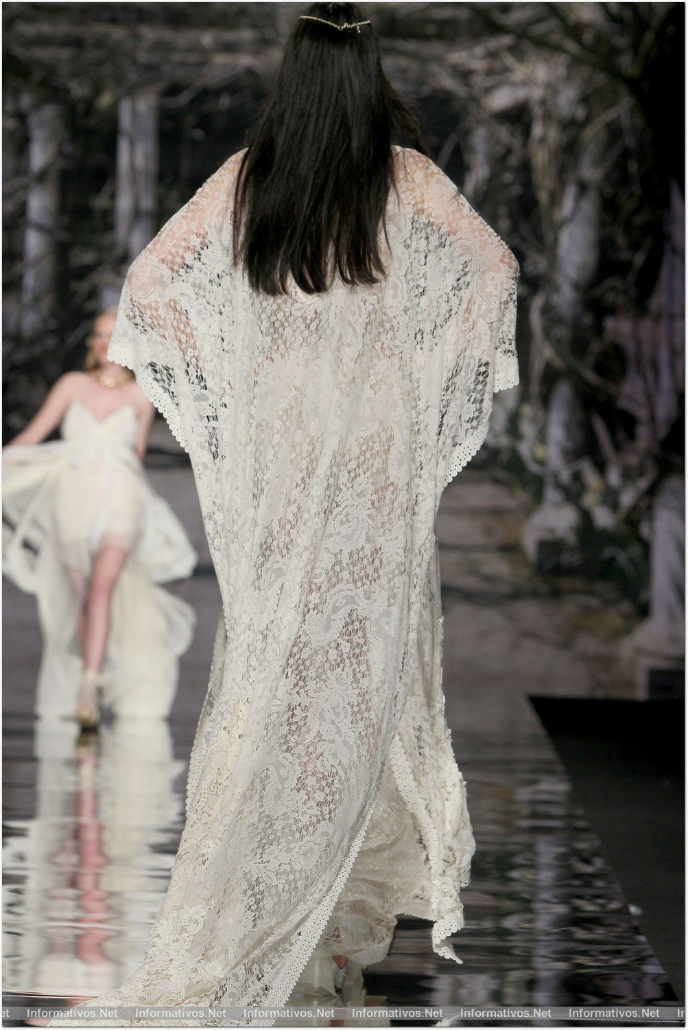 MAY014.- Barcelona Bridal Week - Gaudí Novias: Yolan Cris