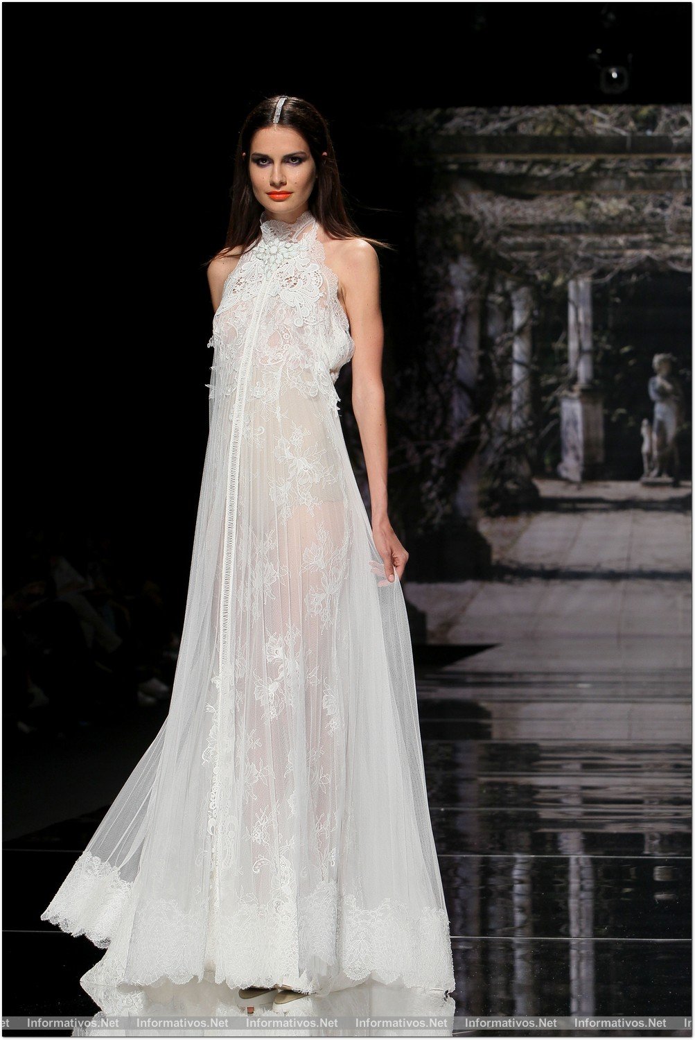 MAY014.- Barcelona Bridal Week - Gaudí Novias: Yolan Cris