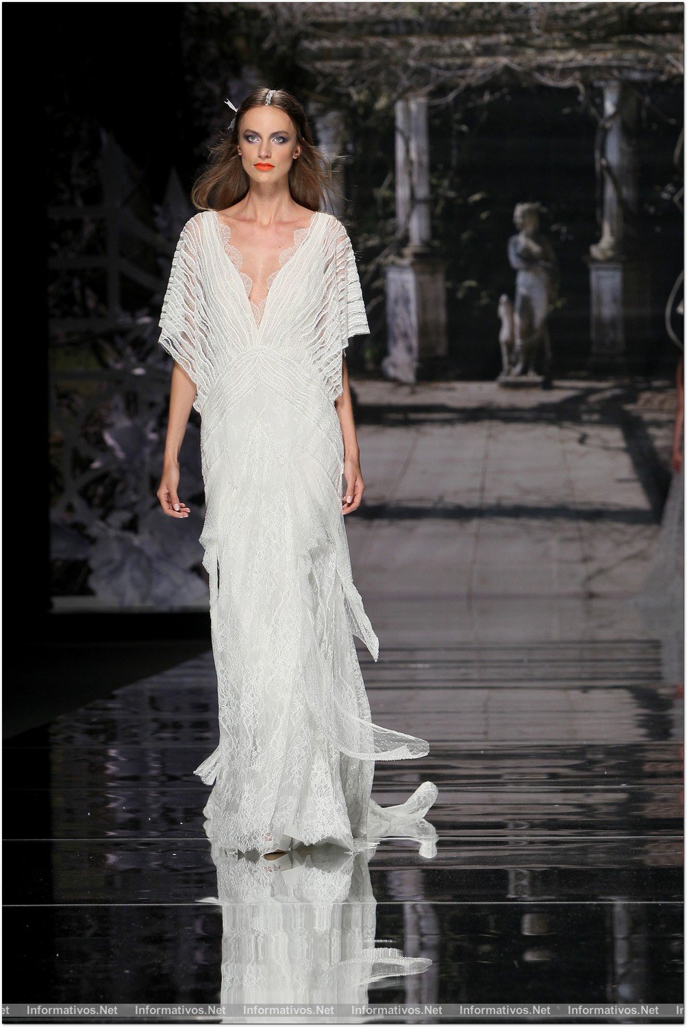 MAY014.- Barcelona Bridal Week - Gaudí Novias: Yolan Cris