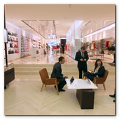 :: Pulse para Ampliar :: BCN22MAY014.- Longchamp inaugura su 'flagship store' en Pº de Gracia de Barcelona