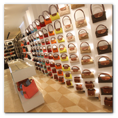 :: Pulse para Ampliar :: BCN22MAY014.- Longchamp inaugura su 'flagship store' en Pº de Gracia de Barcelona