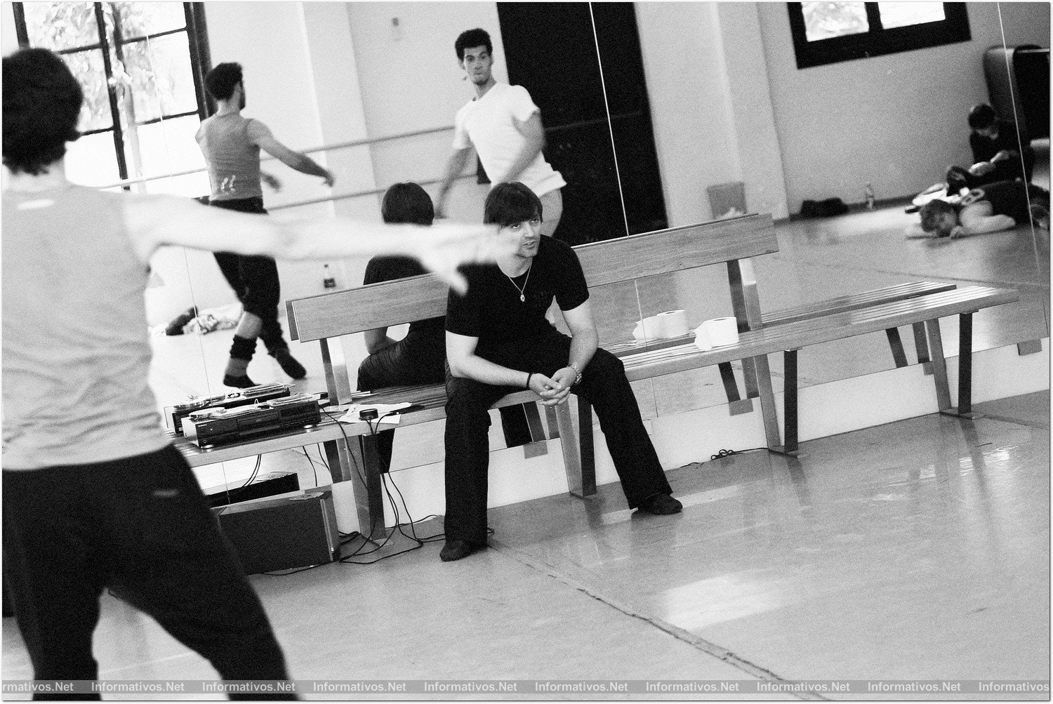 BCN10JUN014.- Entrevista a Ángel Corella en su Escuela de Danza de Barcelona.