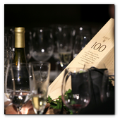:: Pulse para Ampliar :: Raimat-Lleida 02OCT014.-Celebración  Centenario de la Bodega Raimat. Para conmemorarlo, 603 botellas en edición limitada de un vino elaborado con uva de la mejor viña de 2013 tratada con un mimo especial, situada en las mejores parcelas de Chardonnay y de Xarel.lo. Se comercializará a partir de la primavera de 2015, en tiendas especializadas y en las misma bodega, a un precio aproximado de 100 euros.
