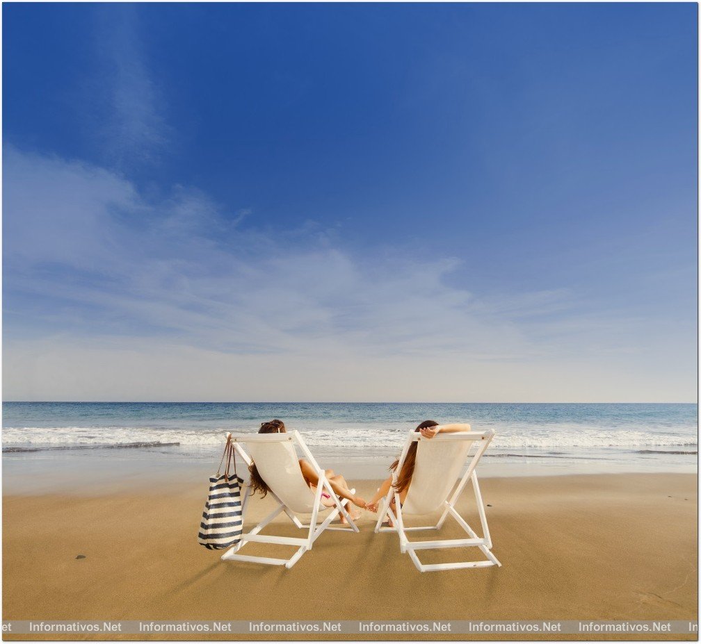 Canarias; las islas con mejor clima del mundo: 21ºC de media anual y 4.800 horas de luz al año: la eterna primavera.