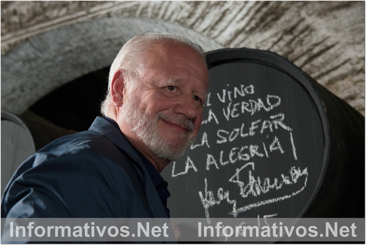 4JUN015.- Bodegas Barbadillo homenajea a los mejores embajadores de la Manzanilla: Juan Echanove. Caballero de la Orden de la Solear