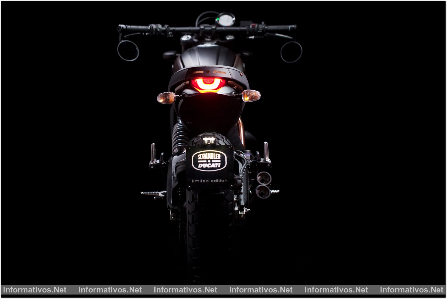 Ducati Scrambler e Italia Independent inician una exclusiva colaboración con el diseño de una moto y unas gafas