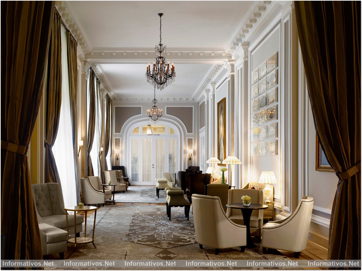 San Sebastián: Hotel María Cristina, bajo el resplandor de las estrellas. Lobby