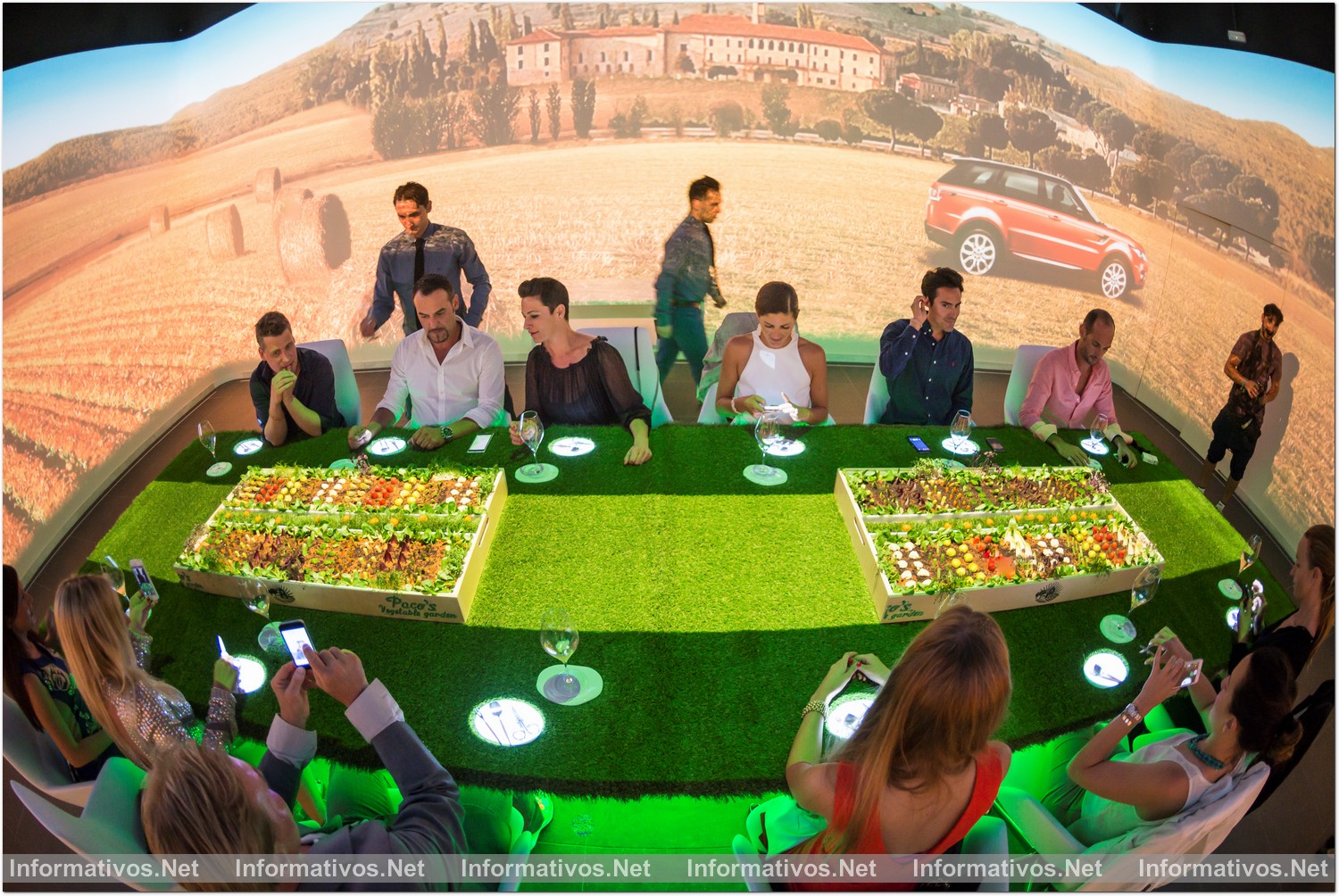 Ibiza2017.- Sublimotion el primer performance gastronómico del mundo ubicado en Hard Rock Hotel Ibiza estrena nueva temporada con Paco Roncero reuniendo 8 estrellas Michelín