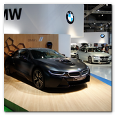 :: Pulse para Ampliar :: BCN12MAY017.- Automóbile. El salón del Automóvil que se ha reinventado para vender y lo consigue. BMW i8 uno de los vehículos más admirados del salón.