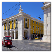 :: Pulse para Ampliar :: Rib Beef & Wine es el nuevo restaurante de la Posada de Lisboa: vsita desde el exterior