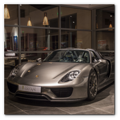 :: Pulse para Ampliar :: Inagurado en la primavera del 2016, L'Ecurie Ostape, es a la vez el primer museo privado de Porsche. El espacio está protegido por video vigilancia y alarma y cuenta con un garaje con un equipo de profesionales a su disposición.